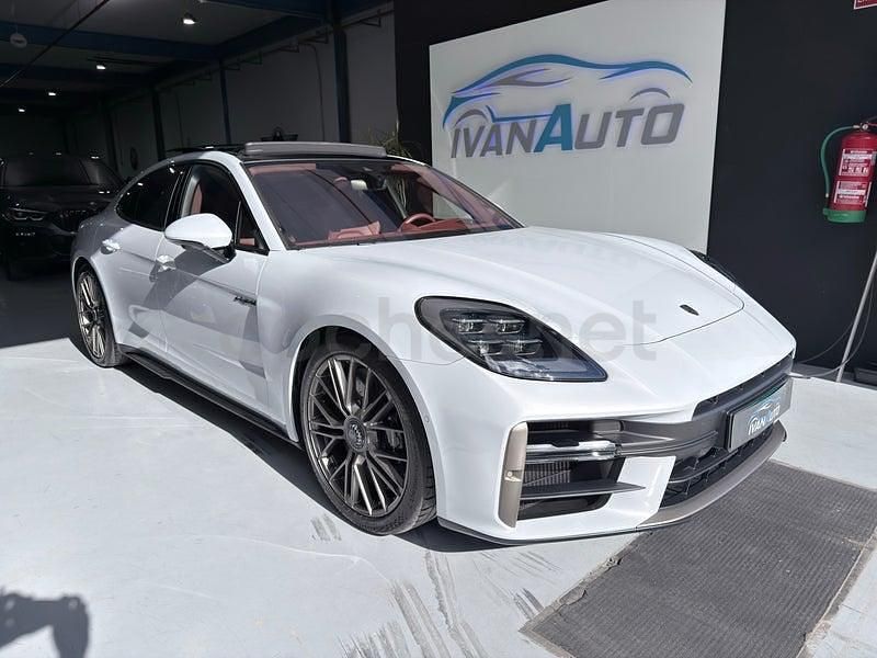 Usado Porsche Panamera Turbo S 782 CV (575 kW) 2024 Gris / plata Berlina