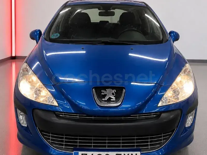 Usado Peugeot 308 120 CV (88 kW) 2007 Azul Utilitario