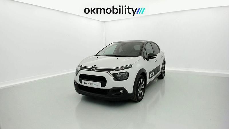 Usado Citroën C3 Shine 83 CV (61 kW) 2023 Blanco banquise / negro Utilitario
