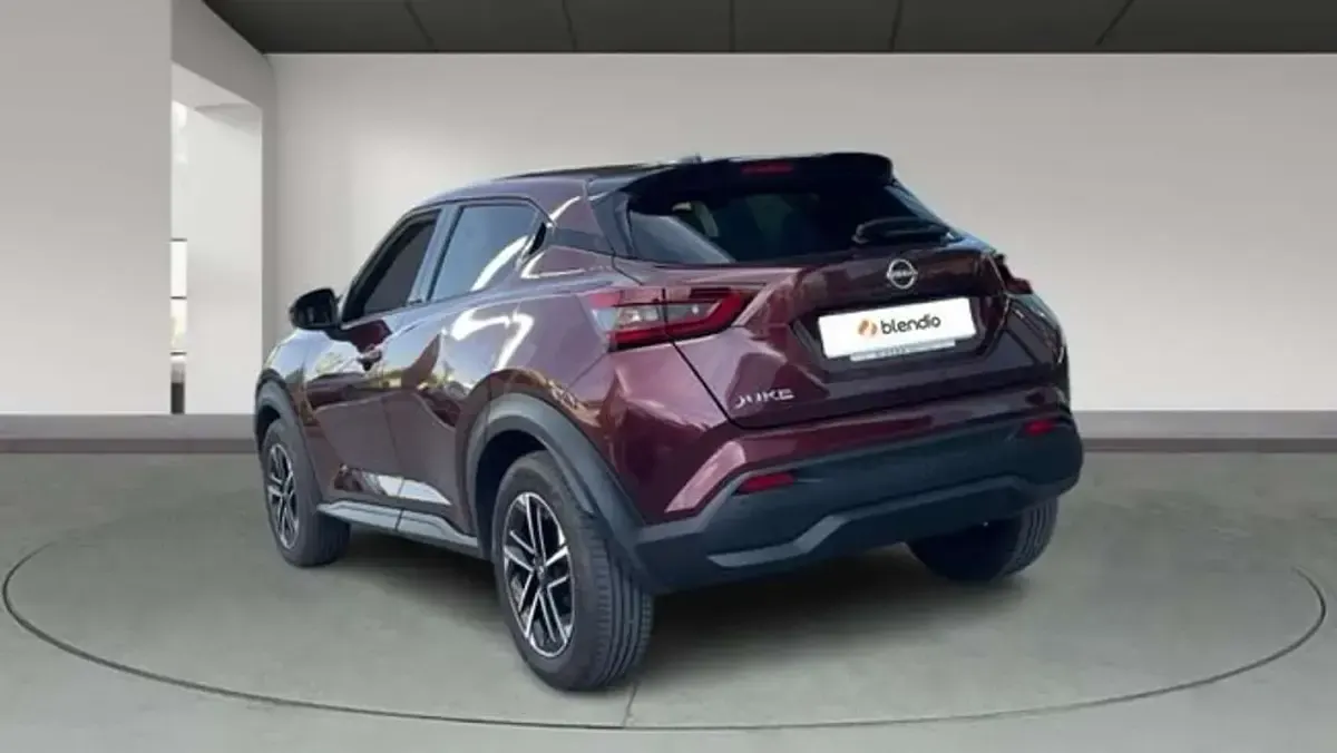 Usado Nissan Juke N-Connecta 114 HP (83 kW) 2025 Vermelho SUV