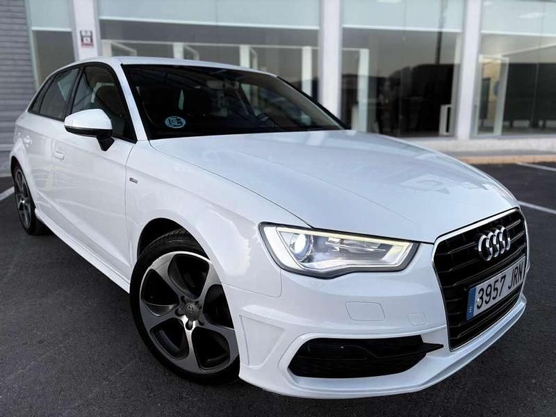 Usado Audi A3 Sport 116 CV (85 kW) 2017 Blanco Berlina