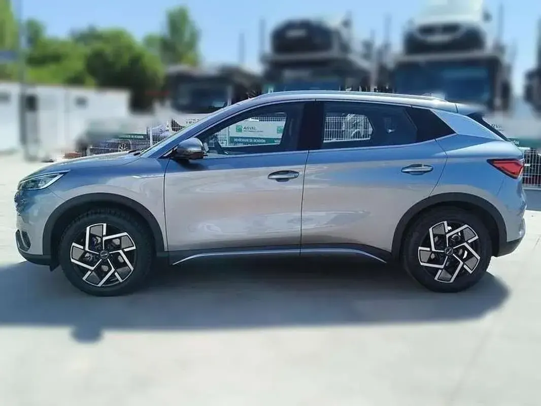 Usado BYD Atto 3 Design 150 kW (204 CV) 2023 Gris SUV