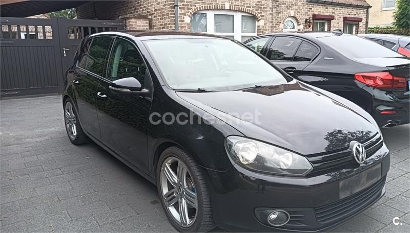 Negro Usado 2011 VW Golf VI Advance Berlina | 6800 € (Precio justo) - Imagen 1/4