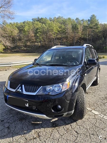 Usado Mitsubishi Outlander Intense+ 140 CV (102 kW) 2009 Negro SUV