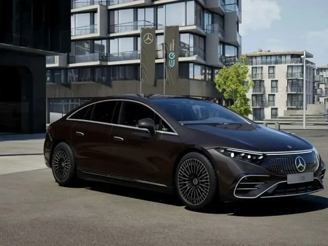 Usado Mercedes EQS450+ Edition 264 kW (360 CV) 2025 Negro Berlina
