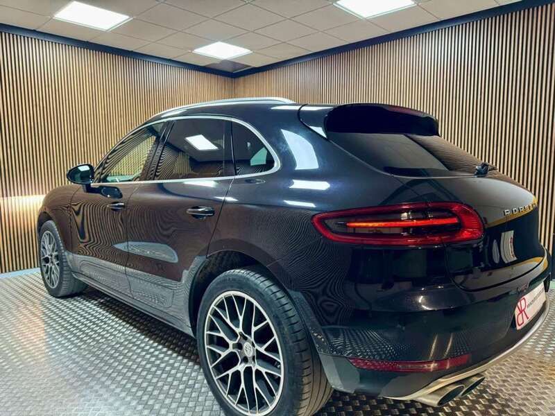 Używany Porsche Macan S 258 KM (189 kW) 2015 Czarny SUV