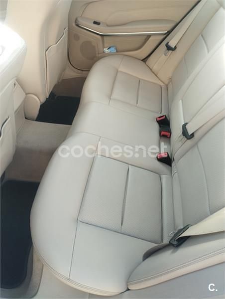 Usado Mercedes E220 Avantgarde 170 CV (125 kW) 2015 Negro Berlina