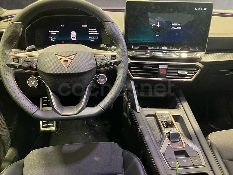 Usado Cupra Leon 204 CV (150 kW) 2025 Gris / plata Familiar