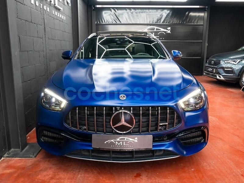 Usado Mercedes E63S AMG 612 CV (450 kW) 2020 Azul Familiar