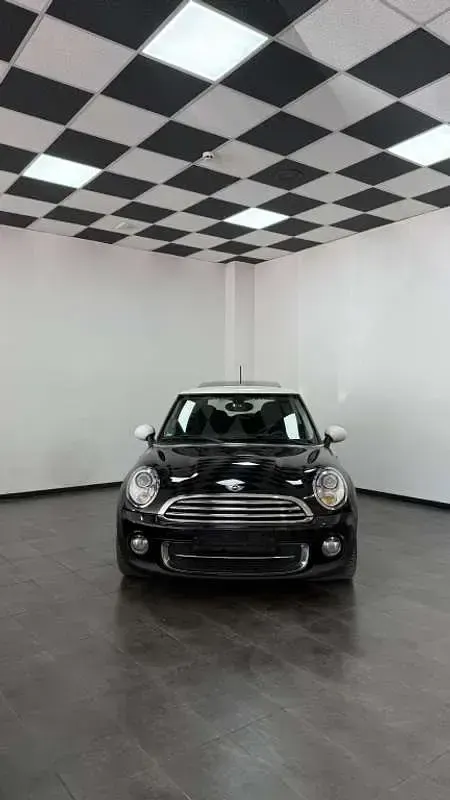 Usado Mini Cooper D 111 CV (81 kW) 2013 Negro Utilitario