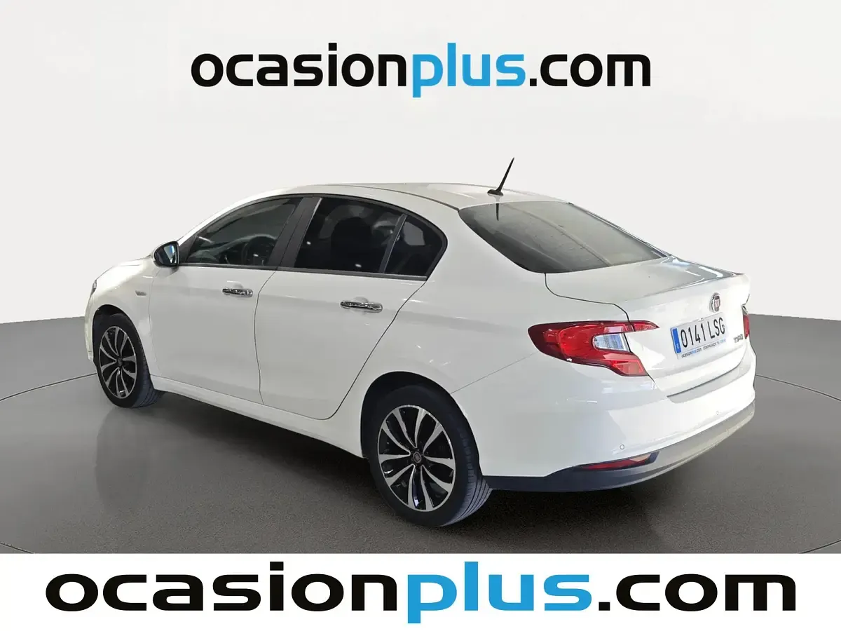 Usado Fiat Tipo Lounge 95 CV (69 kW) 2021 Blanco Berlina