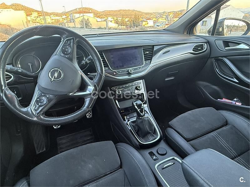 Usado Opel Astra Ultimate 145 CV (106 kW) 2021 Marrón Berlina