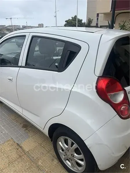 Usado Chevrolet Spark LT 68 CV (50 kW) 2014 Blanco Utilitario