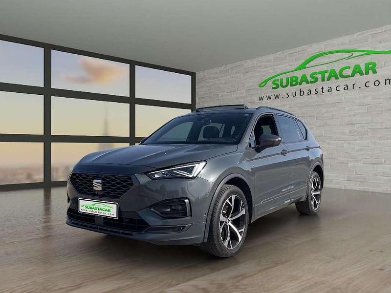Usado Seat Tarraco 4Drive 200 CV (147 kW) 2022 Gris SUV