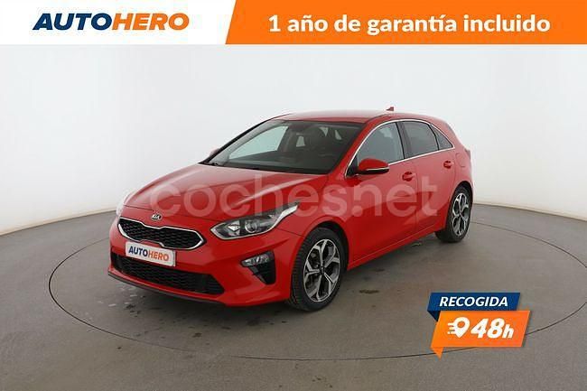 Usado Kia Ceed 100 CV (73 kW) 2019 Rojo Utilitario