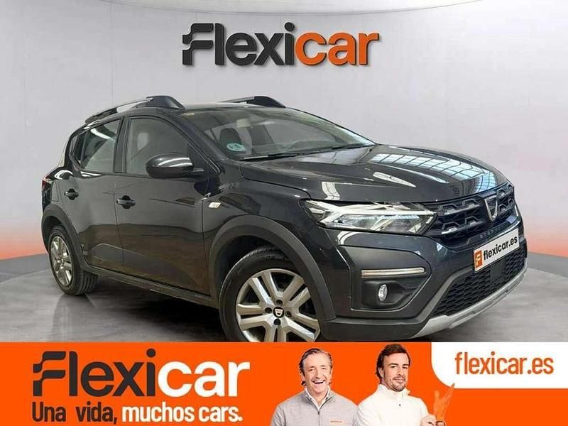 Negro Usado 2021 Dacia Sandero Essentiel Utilitario | 9990 € (Super precio) - Imagen 1/4
