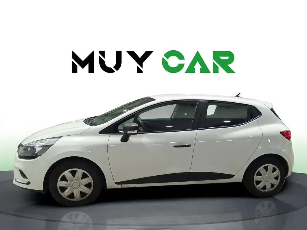 Usado Renault Clio Business 90 CV (66 kW) 2018 Blanco Utilitario