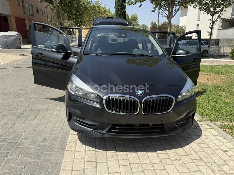 Negro Usado 2021 BMW 216 Familiar | 15.490 € (Precio justo) - Imagen 1/4