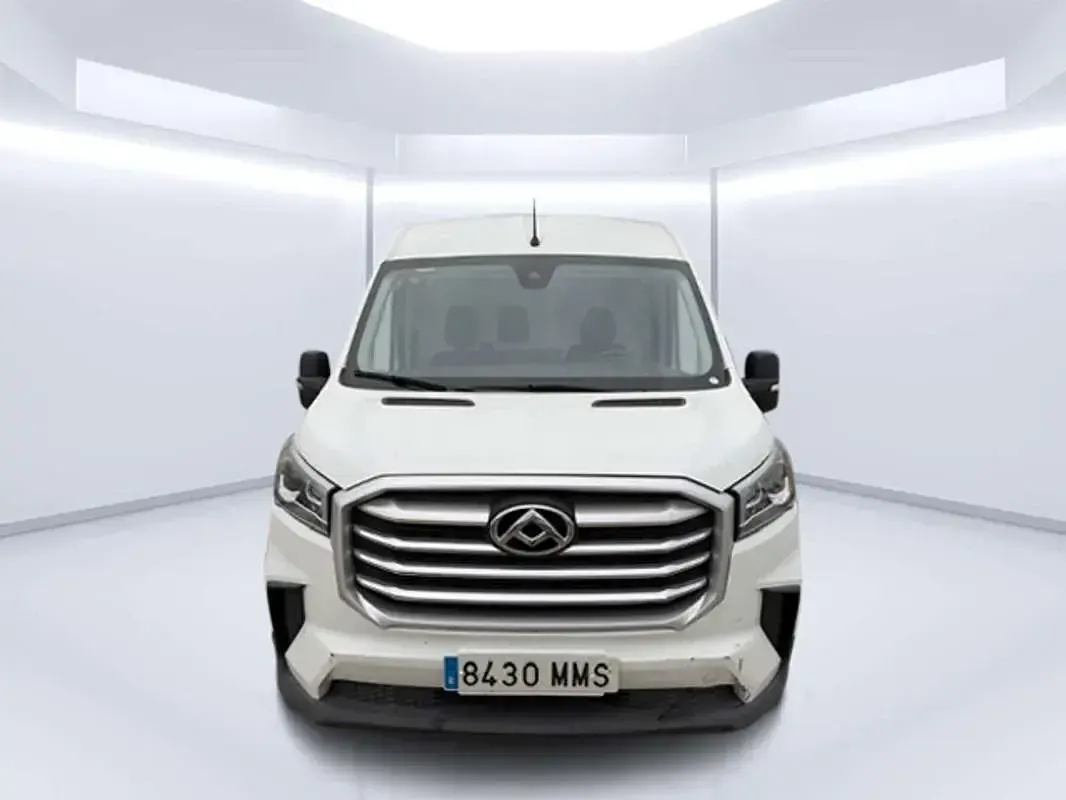 Usado Maxus V90 150 CV (110 kW) 2024 Blanco Van