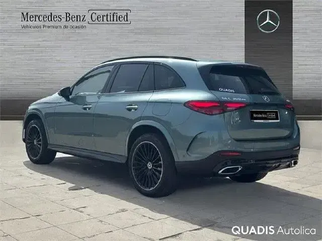 Usado Mercedes GLC300de 333 CV (244 kW) 2026 Verde plata