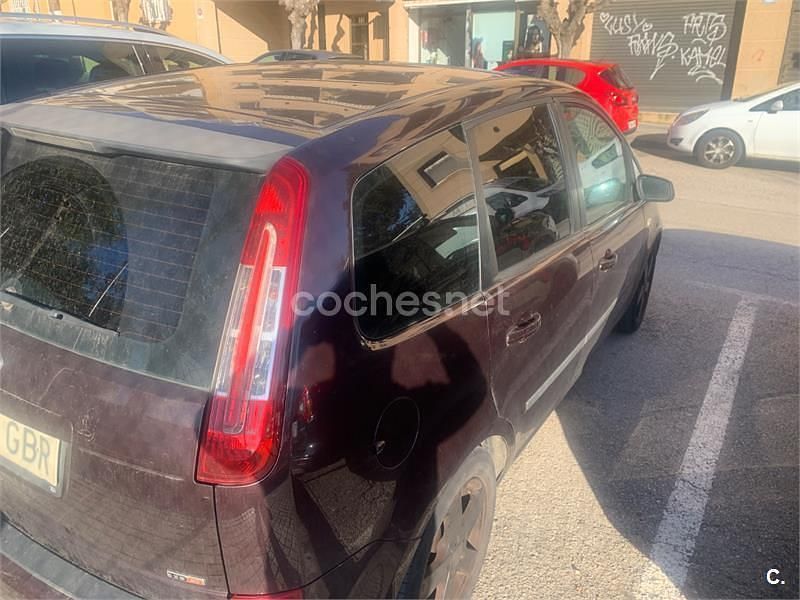 Usado Ford C-MAX Trend 90 CV (66 kW) 2008 Granate Monovolumen