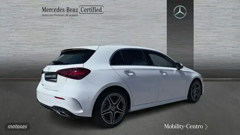 Usado Mercedes A180 116 CV (85 kW) 2024 Blanco Berlina