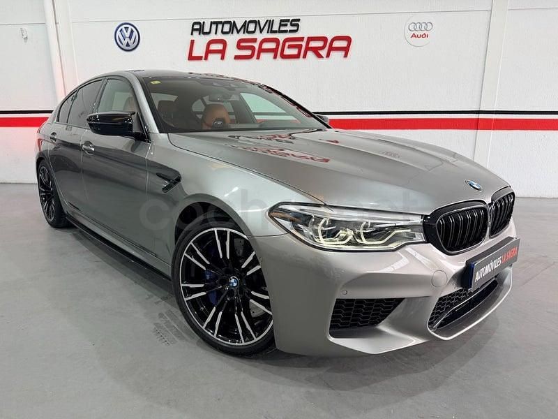 Usado BMW M5 M Sport 600 CV (441 kW) 2018 Gris / plata Berlina