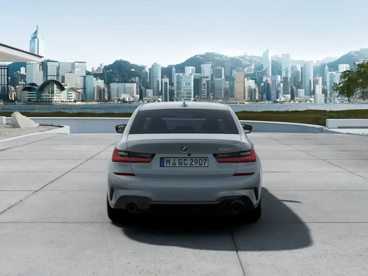 Nuevo BMW 330e Sport Line 292 CV (214 kW) 2026 Otro Berlina