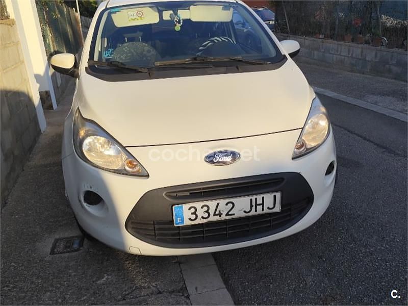 Blanco Usado 2016 Ford Ka Trend Utilitario | 5000 € (Super precio) - Imagen 1/4
