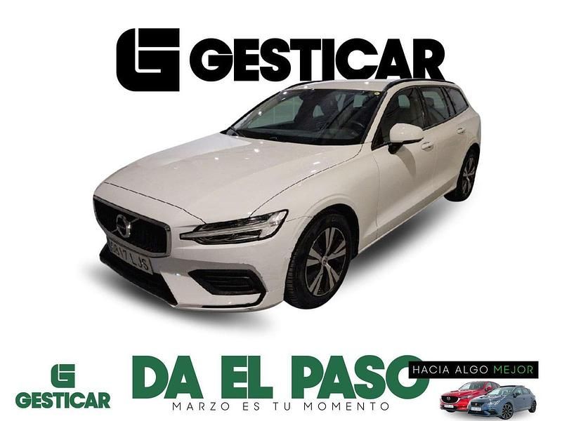 Usado Volvo V60 150 CV (110 kW) 2020 Blanco Familiar
