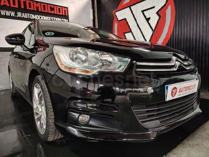 Usado Citroën C4 Exclusive 112 CV (82 kW) 2012 Negro Berlina