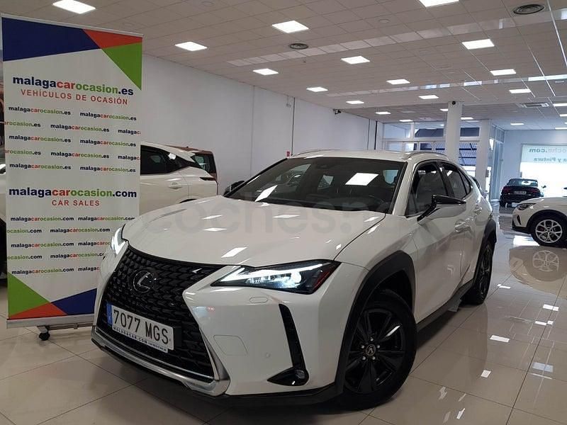 Usado Lexus UX Business Edition 184 CV (135 kW) 2023 Blanco SUV