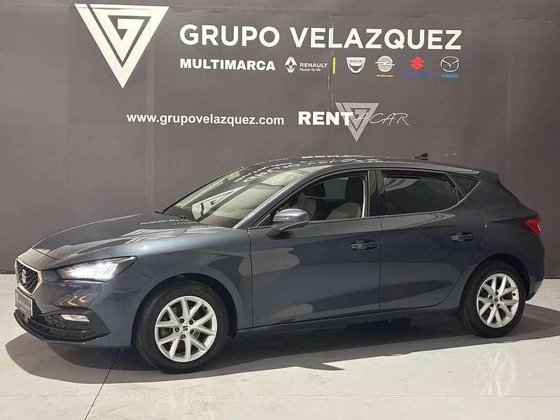 Gris Usado 2021 Seat Leon Style Utilitario | 16.990 € (Precio justo) - Imagen 1/4