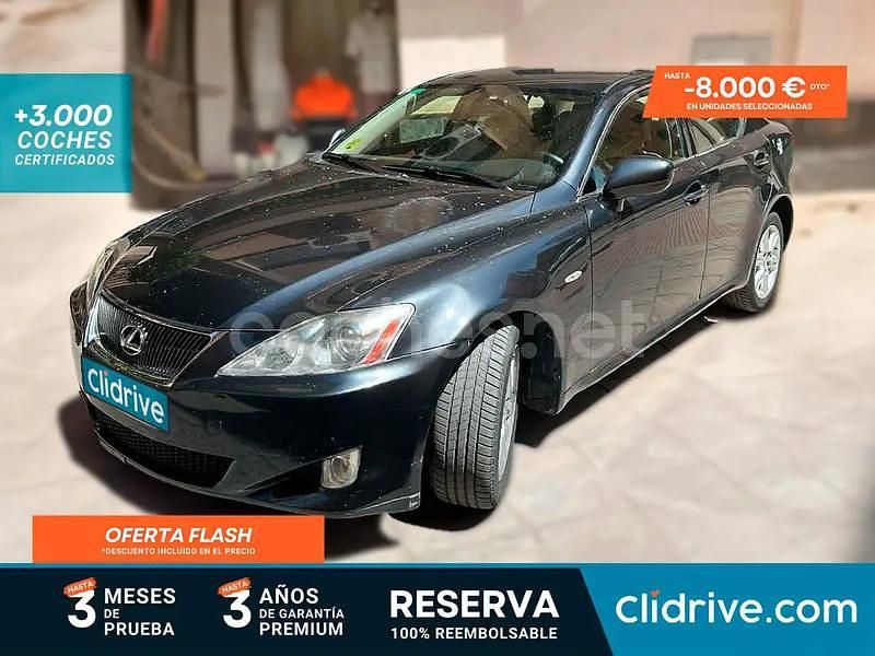 Gris / plata Usado 2006 Lexus IS220d Luxury Line Berlina | 5390 € (Super precio) - Imagen 1/3