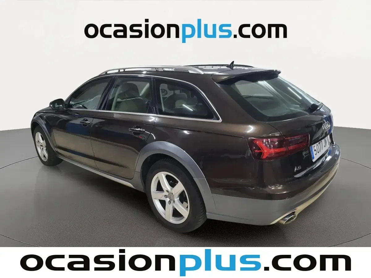 Usado Audi A6 Allroad Advanced 218 CV (160 kW) 2016 Marrón Familiar