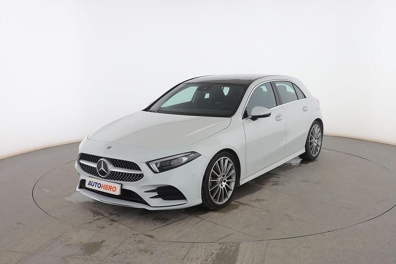 Usado Mercedes A200 AMG line 150 CV (110 kW) 2022 Blanco Utilitario