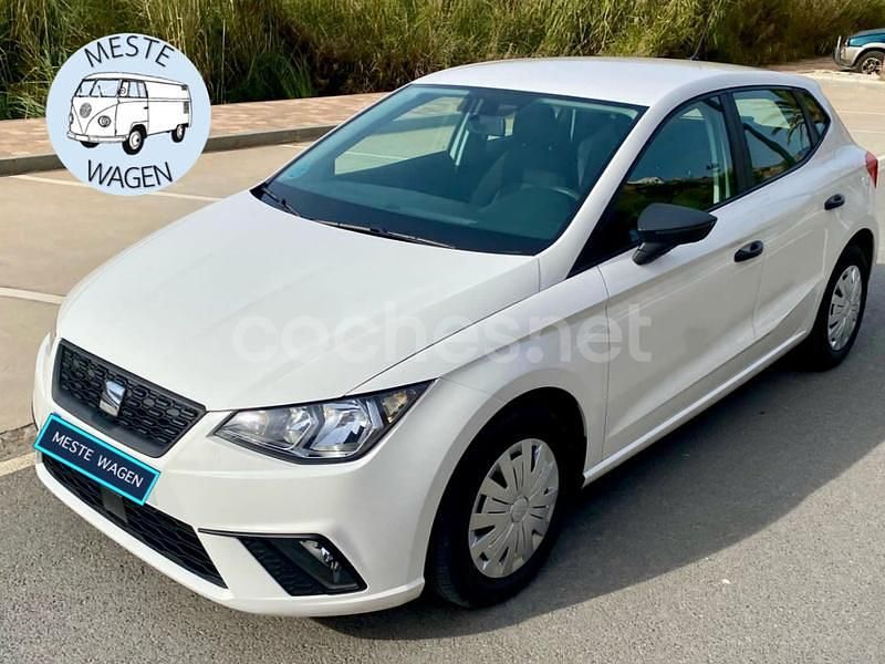 Usado Seat Ibiza Reference 80 CV (58 kW) 2021 Blanco Berlina