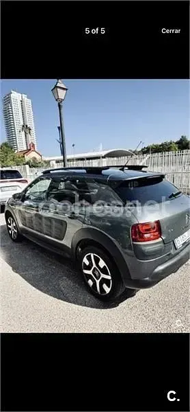 Usado Citroën C4 Feel 100 CV (73 kW) 2017 Negro Berlina