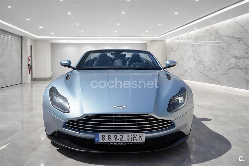 Usado Aston Martin DB11 510 CV (375 kW) 2019 Azul Descapotable