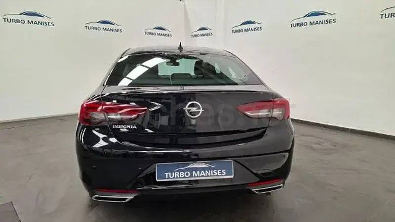 Usado Opel Insignia Business Elegance 170 CV (125 kW) 2021 Negro Berlina