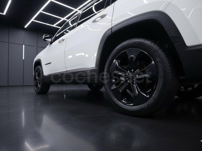 Occasion Jeep Compass Night Eagle 140 ch (102 kW) 2019 Blanc SUV