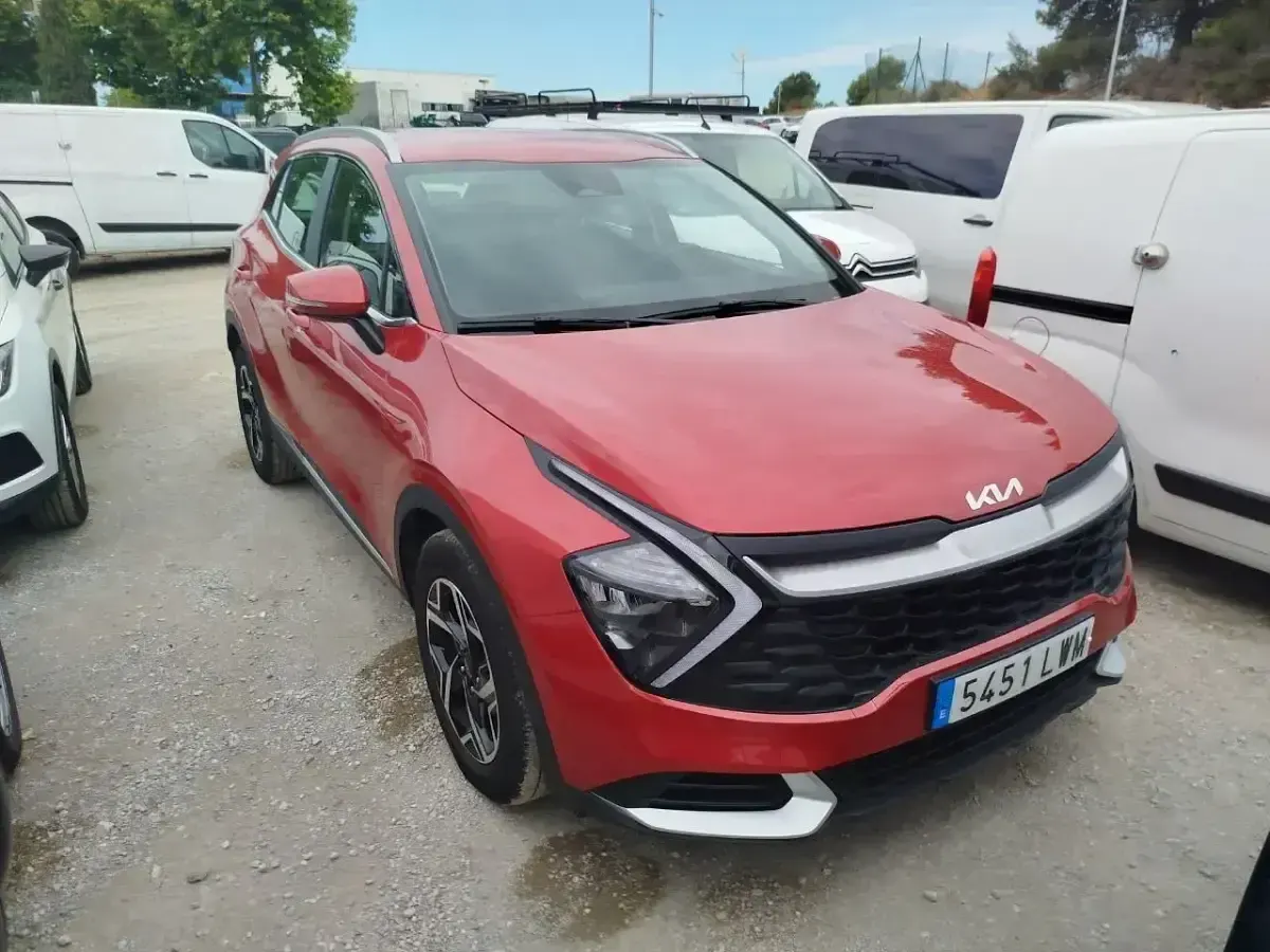 Usado Kia Sportage 152 CV (111 kW) 2022 Rojo SUV