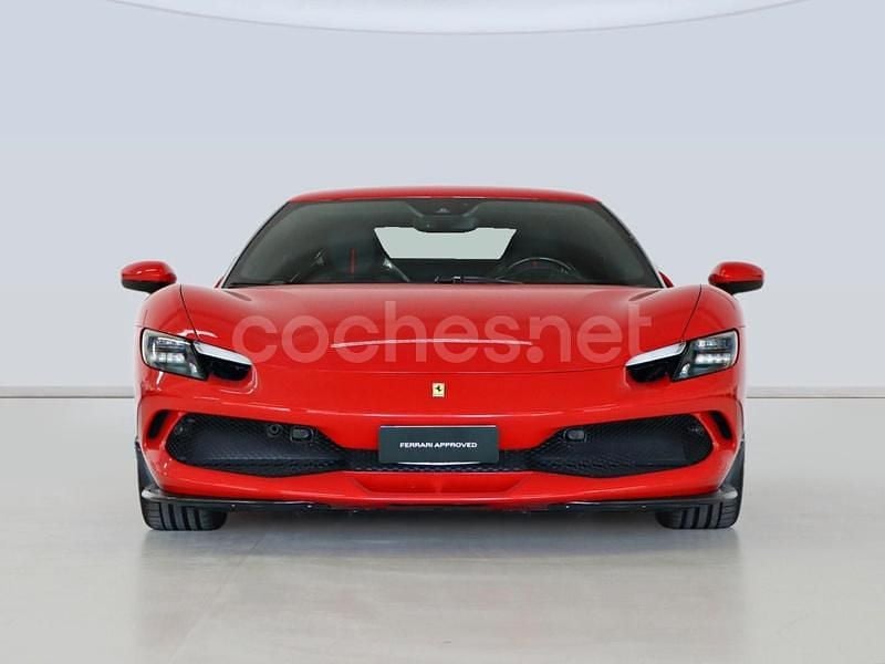 Usado Ferrari 296 830 CV (610 kW) 2022 Rojo Coupe