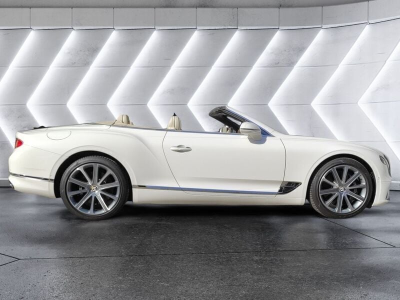 Usado Bentley Continental GT 635 CV (467 kW) 2020 Blanco Descapotable