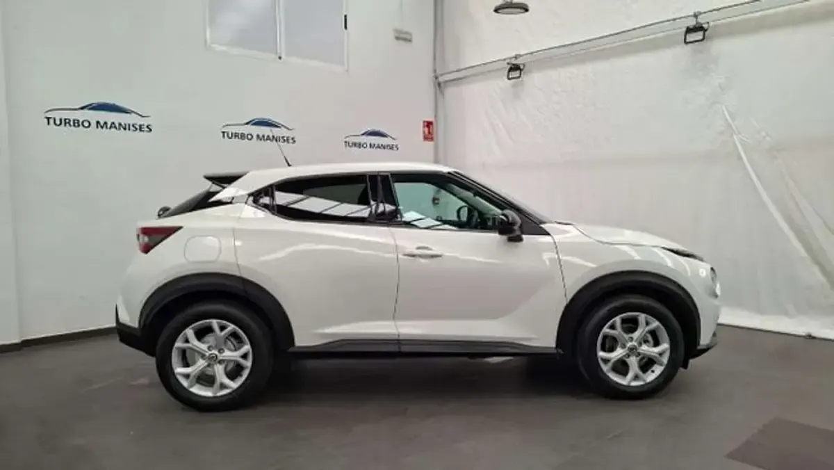 Usado Nissan Juke N-Connecta 114 CV (83 kW) 2022 Blanco SUV