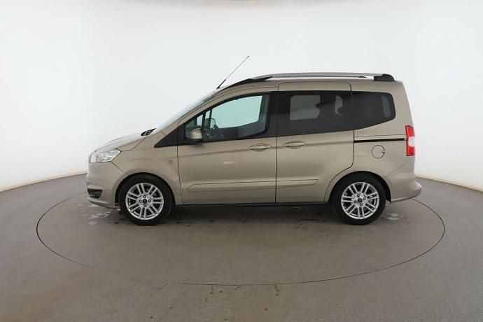 Usado Ford Tourneo Titanium 95 CV (69 kW) 2015