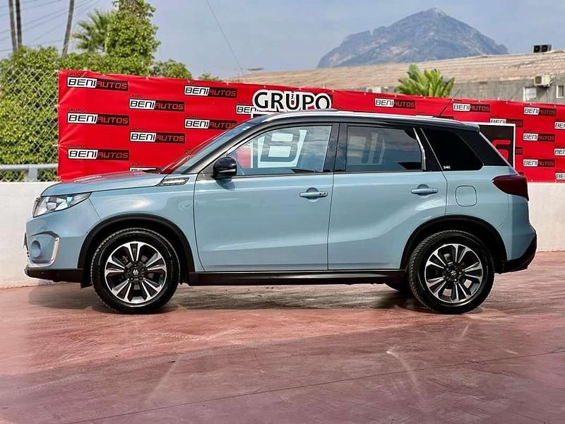 Usado Suzuki Vitara GLX 140 CV (102 kW) 2018 Azul SUV