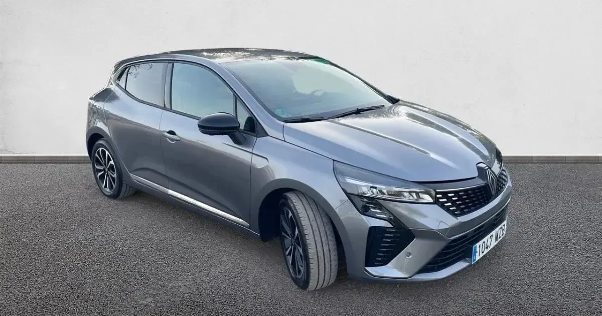 Usado Renault Clio Techno 100 CV (73 kW) 2025 Utilitario