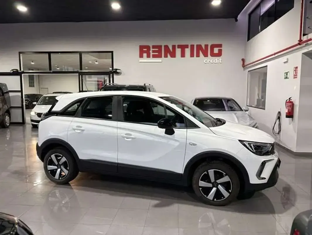 Usado Opel Crossland Edition 110 CV (80 kW) 2021 Blanco SUV