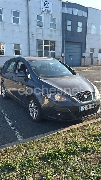 Gris / plata Usado 2011 Seat Altea XL Style Monovolumen | 4590 € (Buen precio) - Imagen 1/4